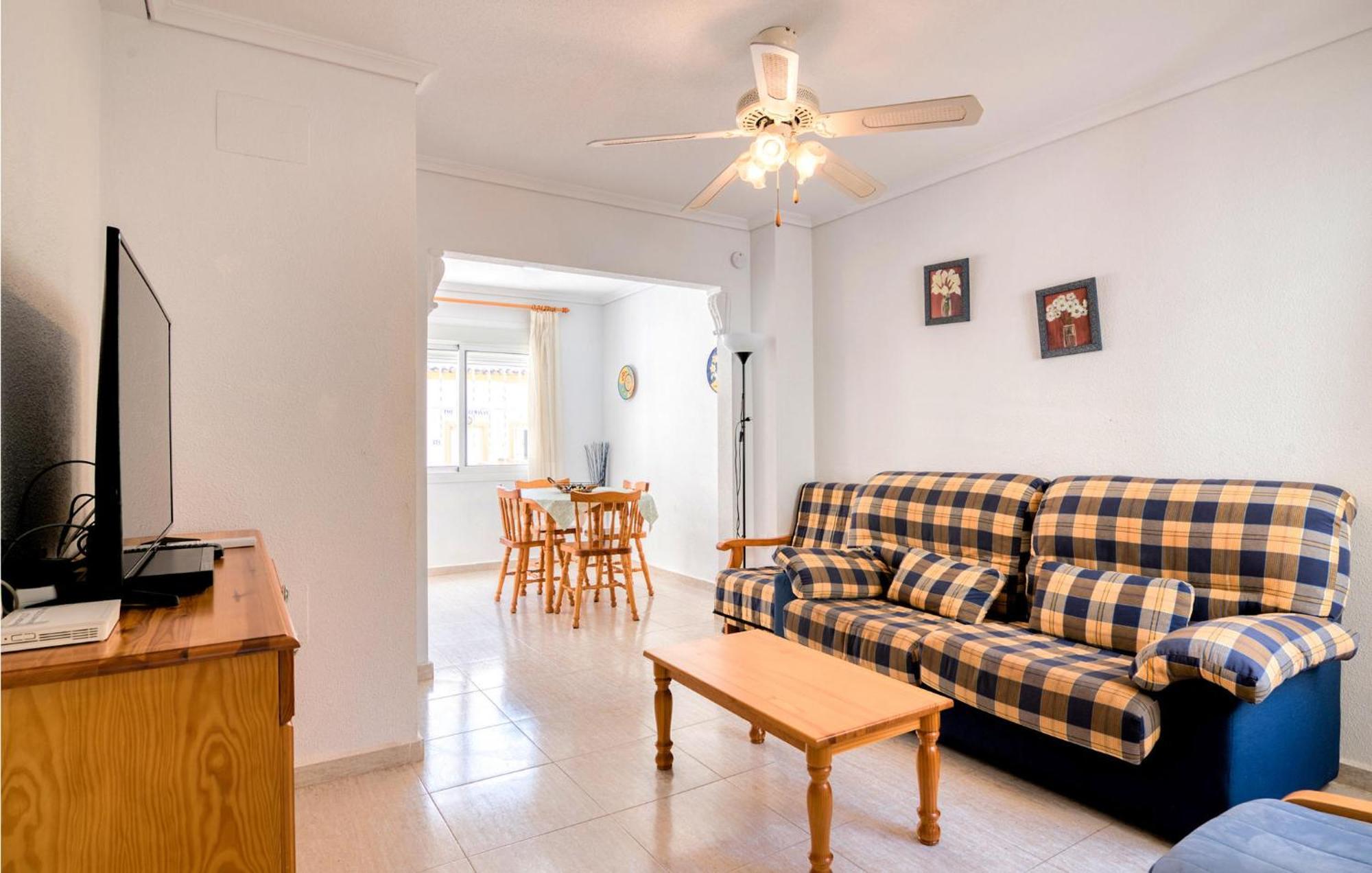 Gorgeous Home In Santa Pola With Wifi Extérieur photo