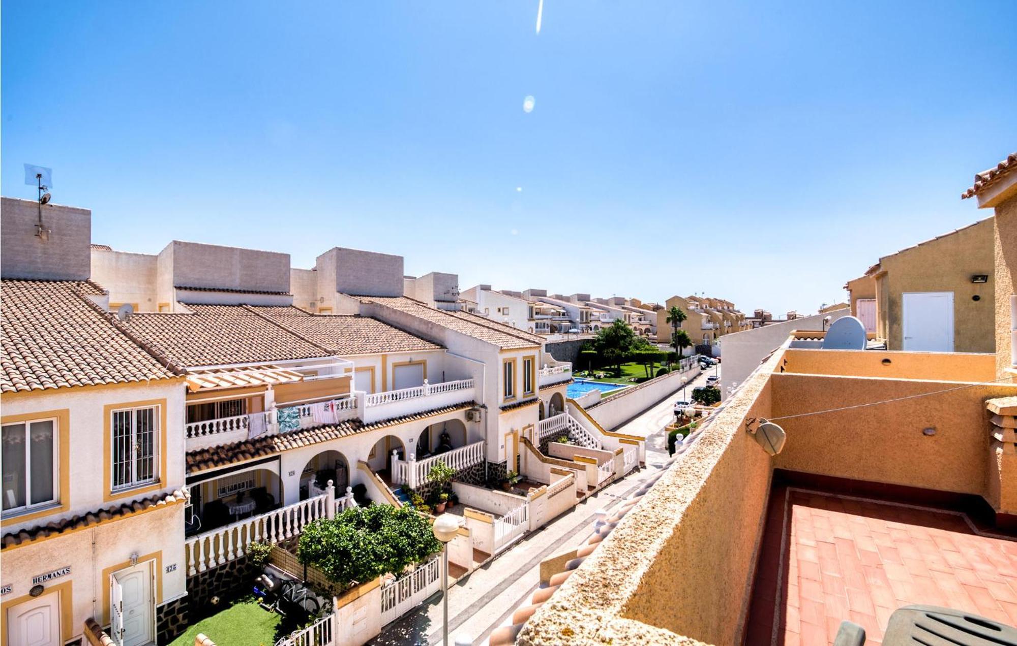 Gorgeous Home In Santa Pola With Wifi Extérieur photo