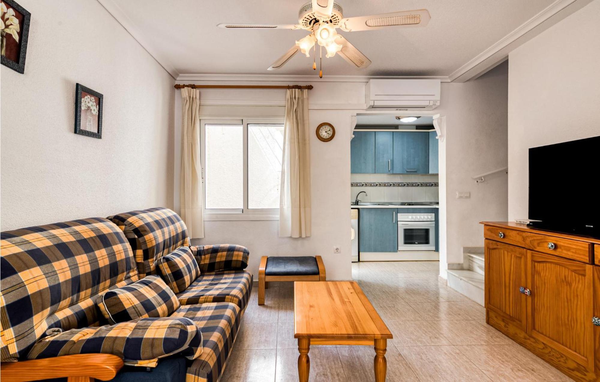 Gorgeous Home In Santa Pola With Wifi Extérieur photo